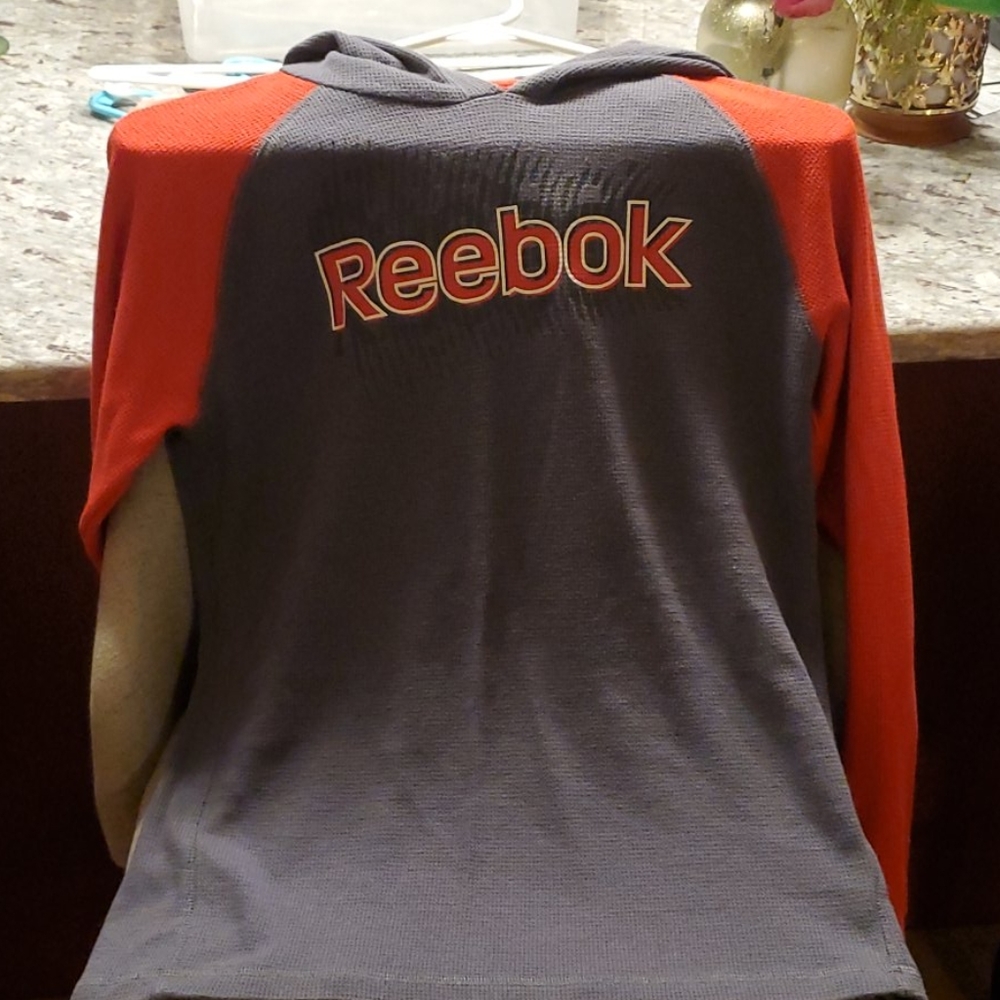 Boys large Reebok hooded long sleeve shirt